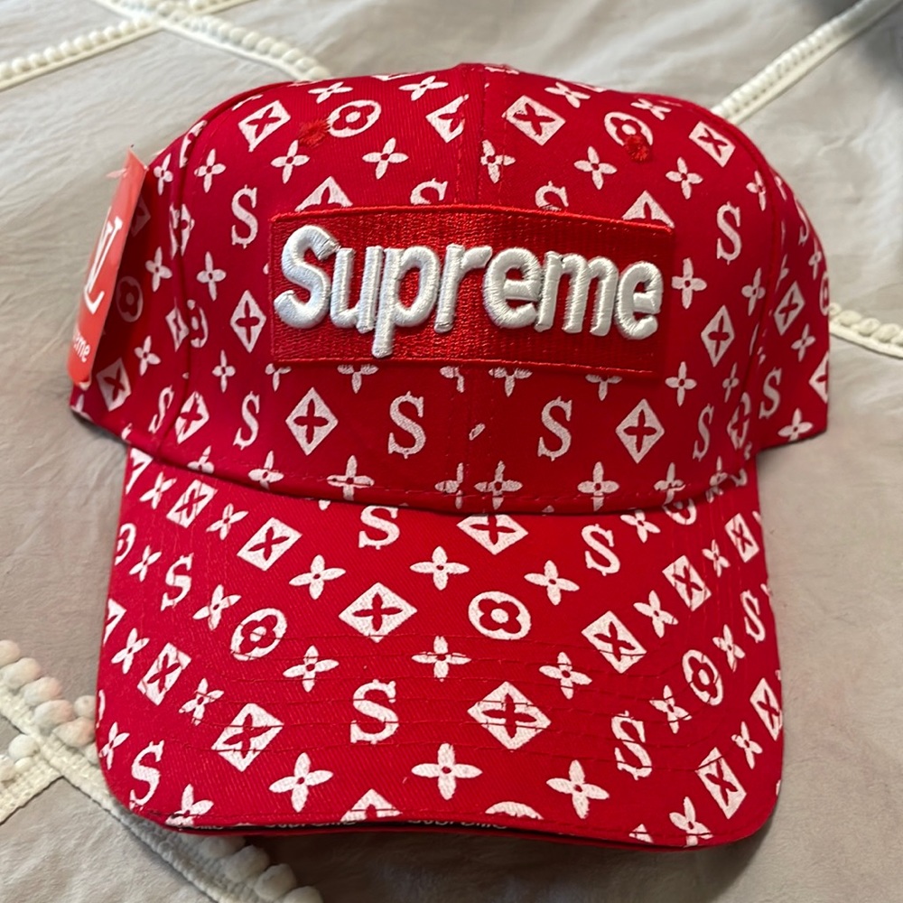 Supreme LV hat